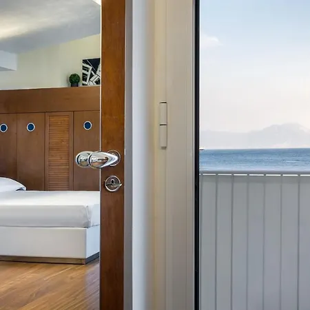 Lhp Posillipo Апартаменты *